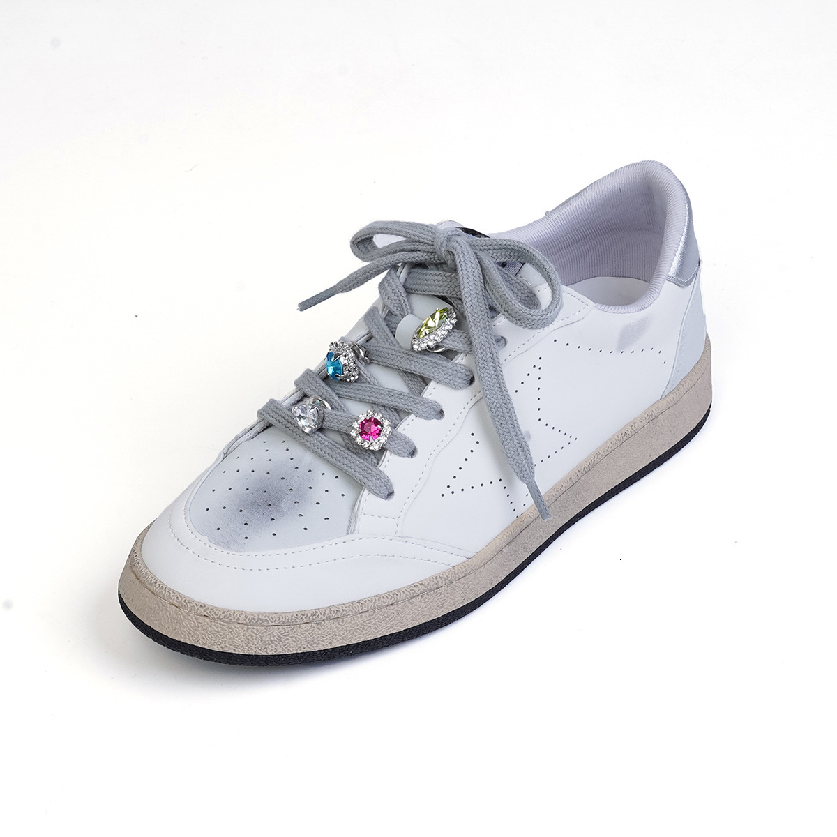2025 designer fashion retro color blocked sports shoes, flat shoes, colorful rhinestone white shoes