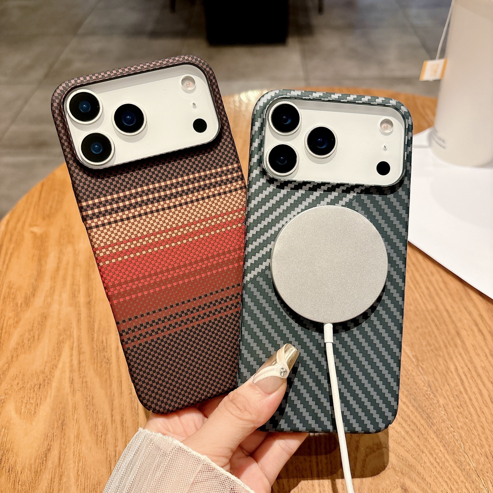 iPhone 17 Kevlar Carbon Fiber Texture Compatible with Apple 16 Pro Max Phone Case Built-in Magnetic 15 Full Coverage Hard