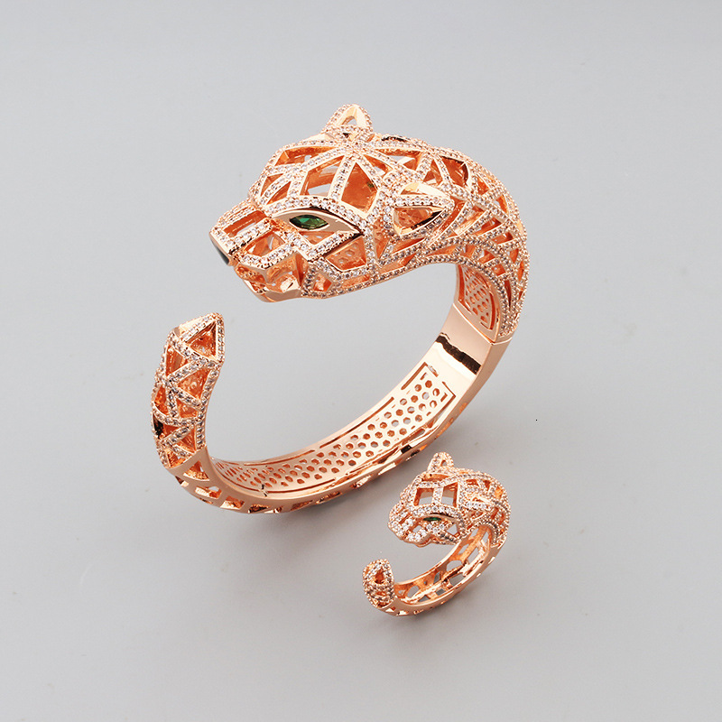 Winter New And Style Bold Exaggerated Big Leopard Hollow Zirconia Bracelet Cheetah Ring Fashion Open Bracelet