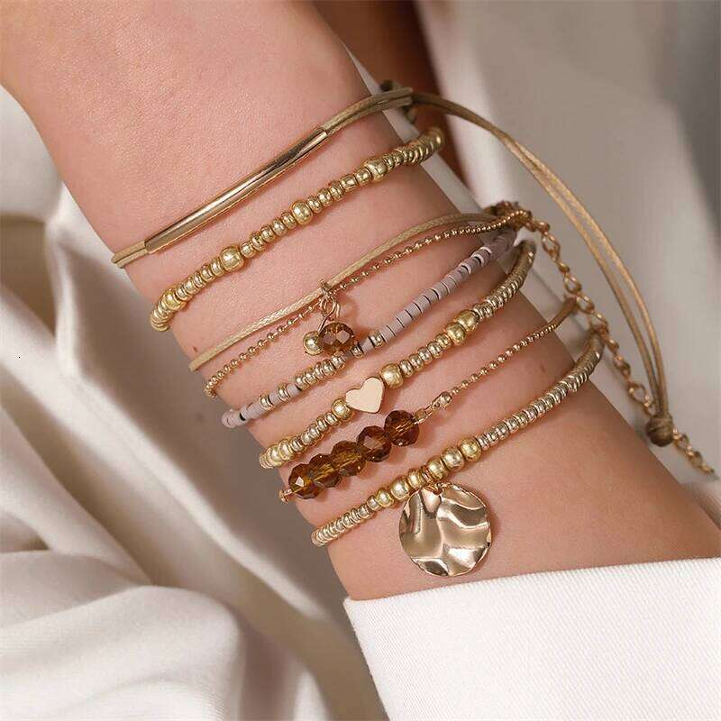 7Pcs Bohemian Heart Beads Round Pendant Bracelets For Women Elastic Beaded Stretchy Strand Chain Bangle Set Girl Party Jewelry 25T1226
