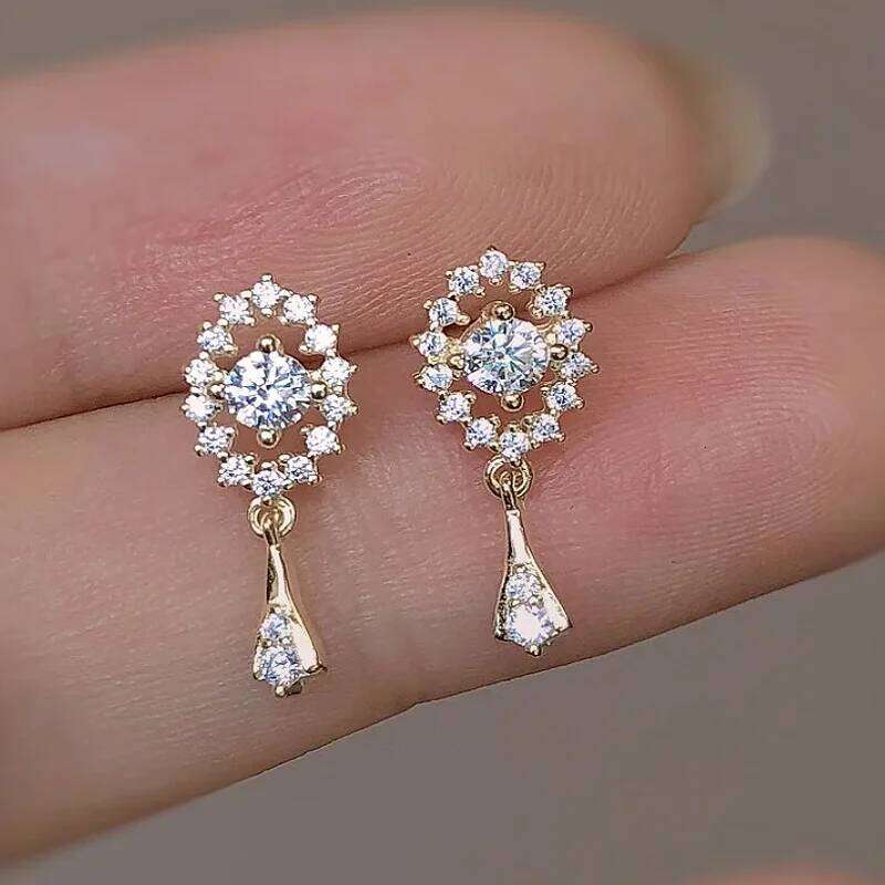 Huitan Romantic Sweet Gold Color Women Drop Earrings Inlaid Shining CZ For Wedding Party Daily Trendy Cute Accessories Jewelry
