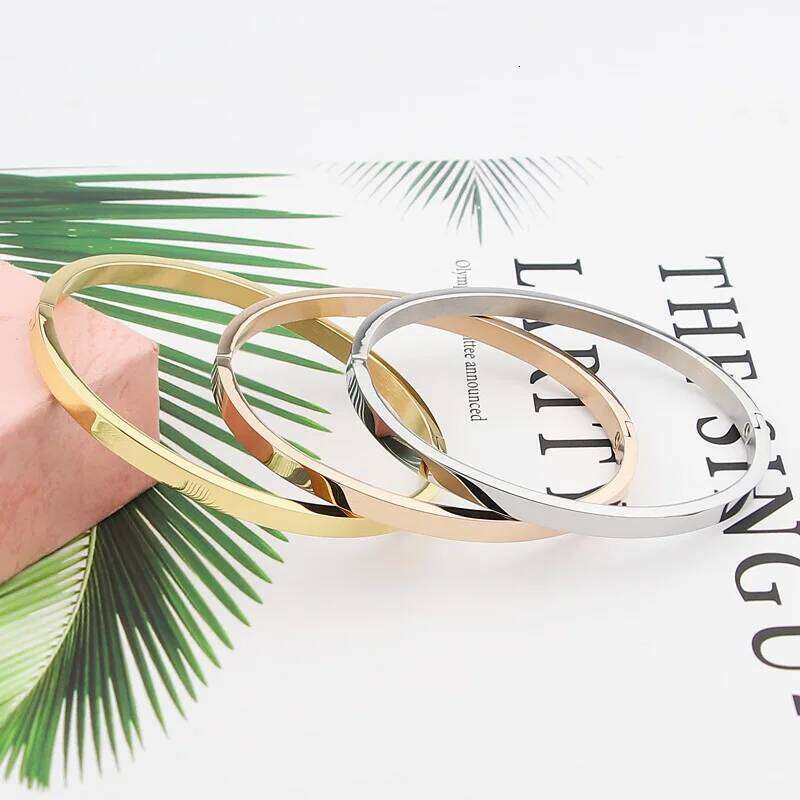 Hot Fashion Stainless Steel Jewelry Oval Bangle for Woman Child Charm Bracelet Party Love Wedding Brand Gift Wholesale 25T1226