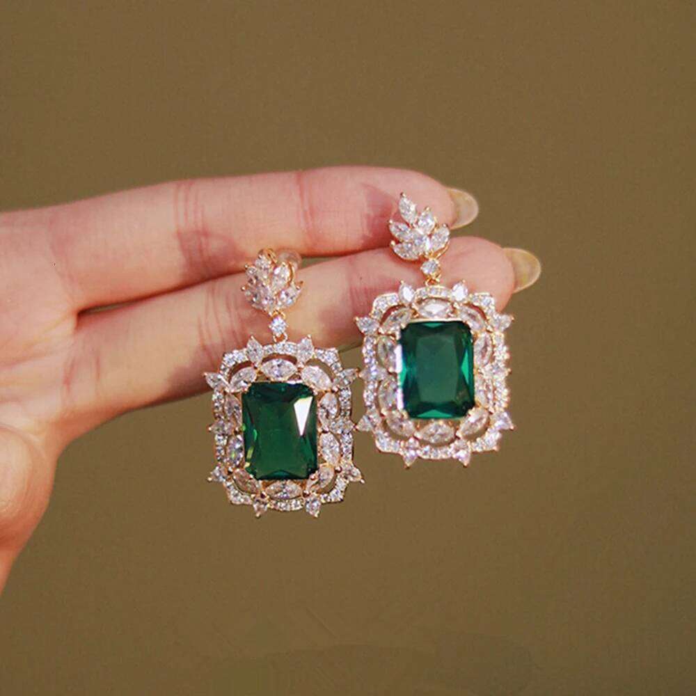 Huitan Geometric Green CZ Dangle Earrings Engagement Wedding Party Temperament Women's Ear Accessories Fancy Anniversary Gift