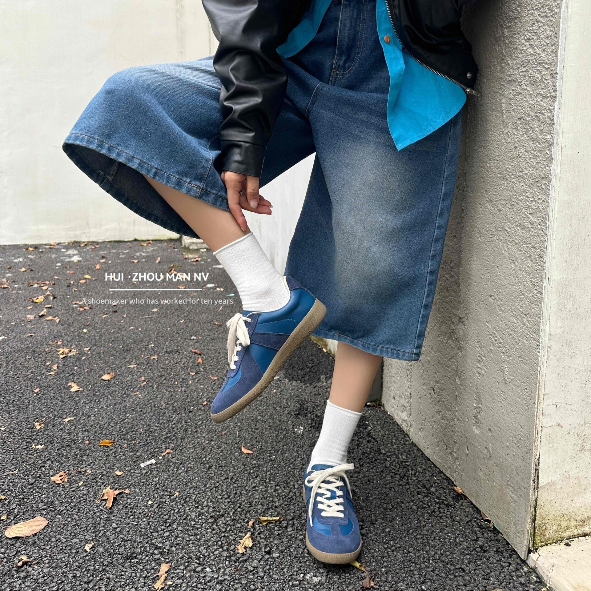 2025 Designer Fashion Retro Training Shoes New Color blocked Casual Sports Shoes