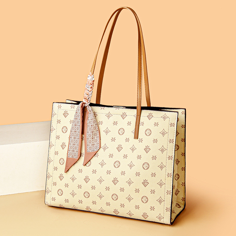 Handbag High Quality Soft Leather Shoulder Bag Large Capacity Women Silk scarf Printed Shopping Bags 250805 Y260115