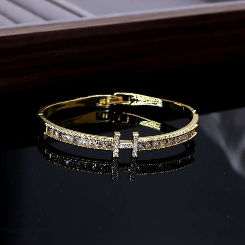 Fashion High-End Bracelet Wristband Light Luxury Elegant Jewelry