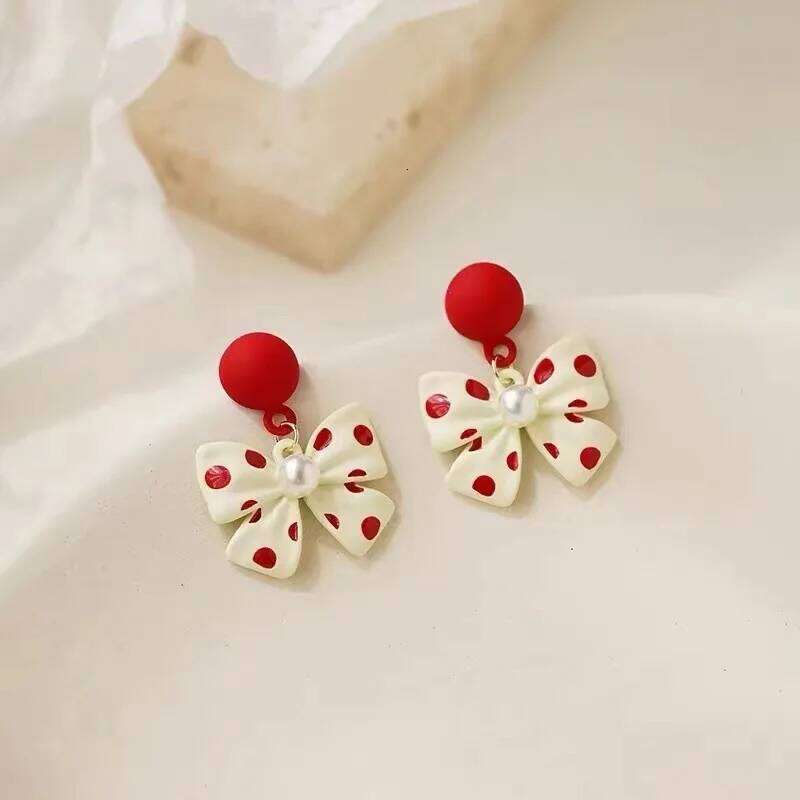 Fashion New Women Pearl Bow-Knot Studs Earrings Jewelry Office Lady Wedding Trinket Ear Pins Student Girl Party Gift 25H1226