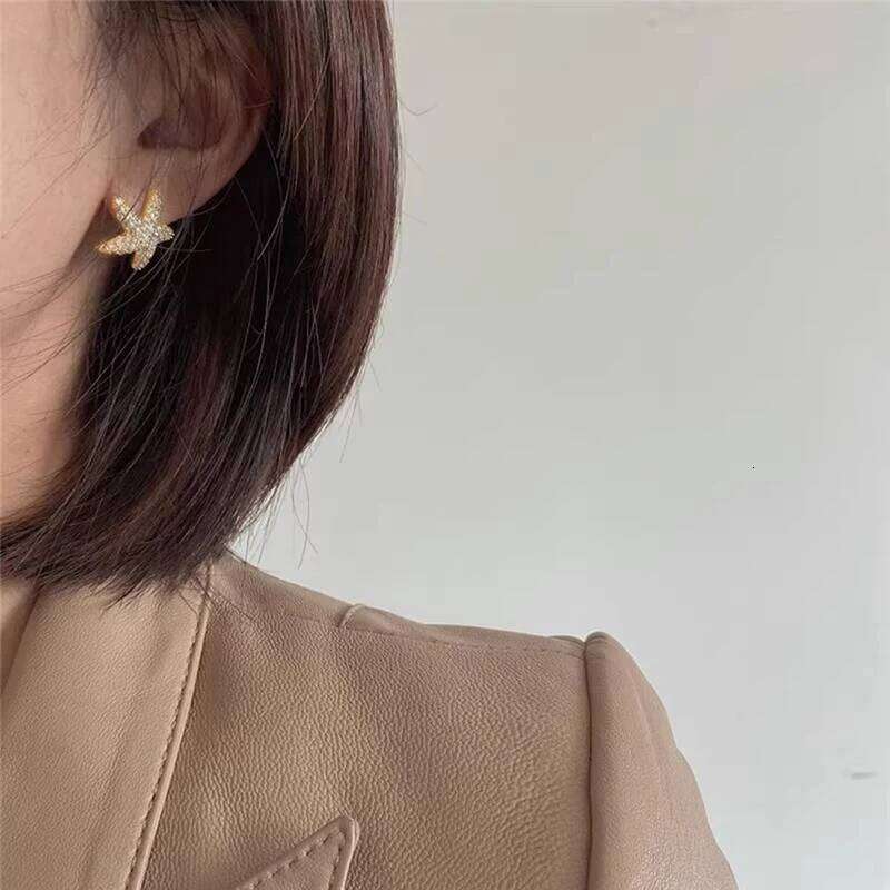 Huitan Exquisite Gold Color Star Stud Earrings Statement Accessories for Women Bling Cubic Zirconia Fashion Versatile Jewelry 25H1226