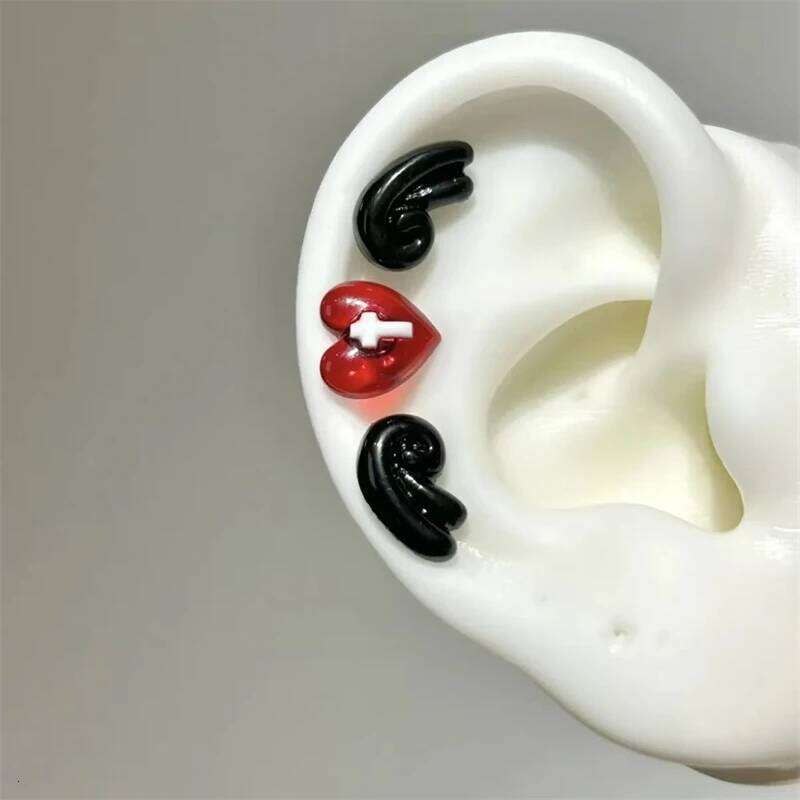 Sweet Angel's Wings Stainless Steel Ear BoneCute Acrylic Love Heart Cross Earrings for Women Body Puncture Accessories 25H1226