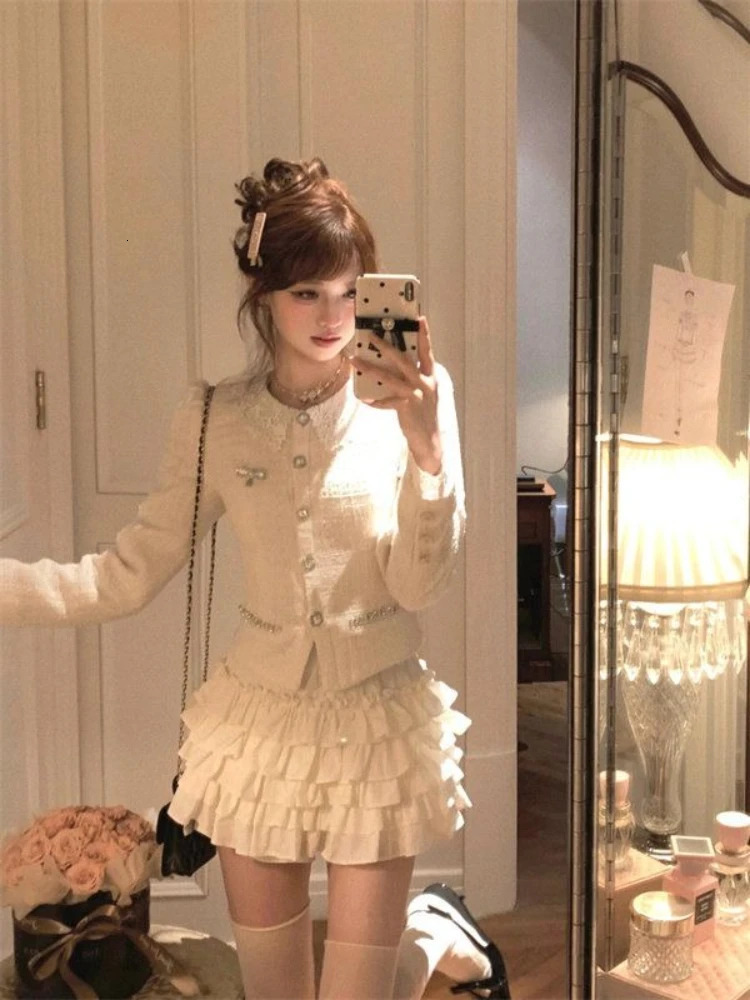 Korean Style Tweed Jacket Elegant Short Skirt 2 Piece Set Women Autumn Outfit Chic High End Retro Vintage Aesthetic Streetwear 251211