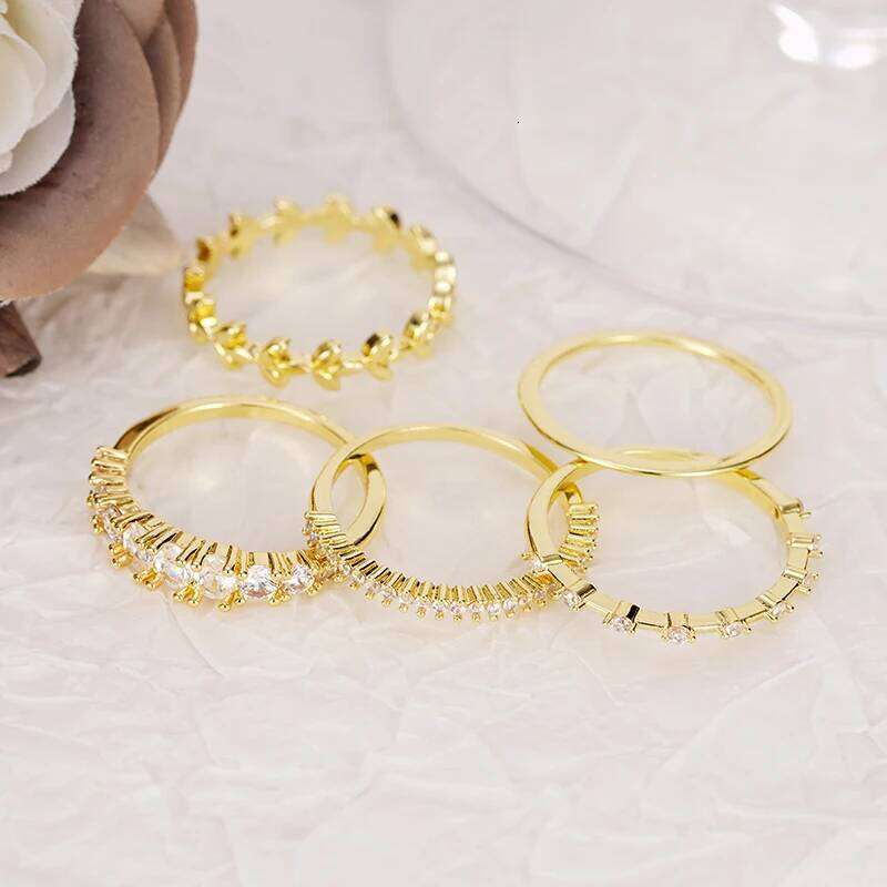 Huitan Statement 5Pcs Rings for Women Detachable Wear Lady Jewelry Set Silver Color/Gold Color Luxury Female Finger Accessories