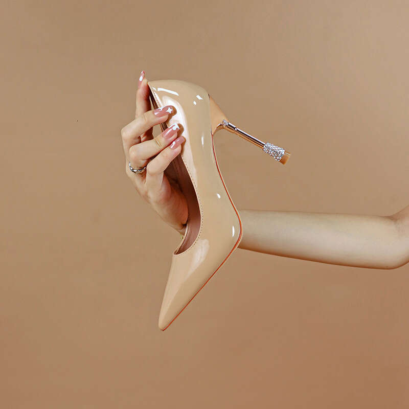 31-44 Large Size Pointed Toe Shallow Mouth Stiletto Heel for Women Profeional Patent Leather 10cm Heels