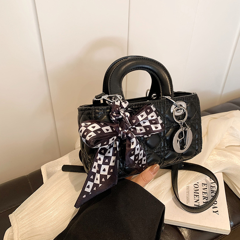 Designer's Recommended Brand Bags: High-end Women's Handheld Small Bags, New Trend Quilted Bags, Versatile Casual Crossbody Bags