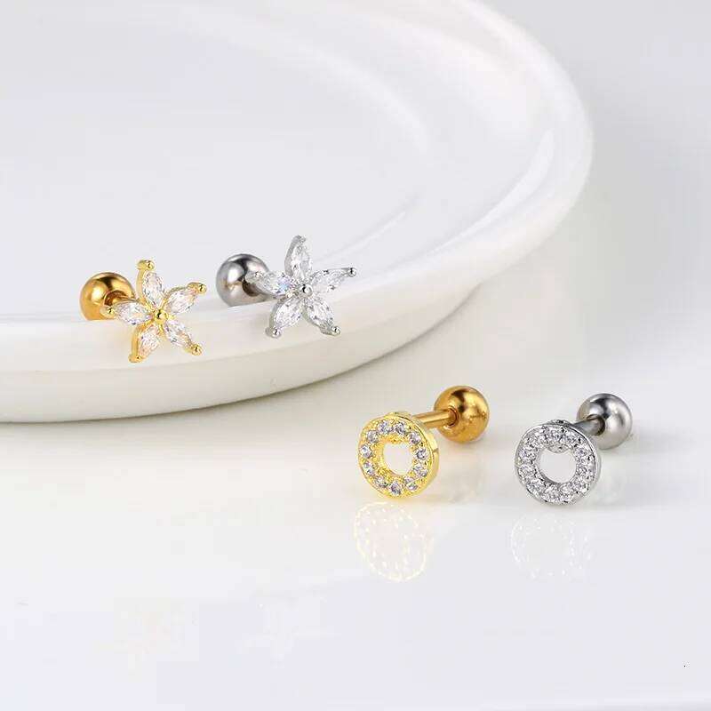 1PC Flower Star Cross Tragus Piercing Stainless Steel Screw Stud Earring Flat Helix Lobe Rook Cartilage Earing Hot Trend Jewelry 25H1226