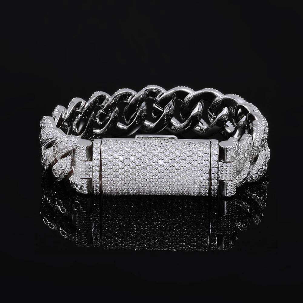 jewelry 3 Rows Iced Out Bracelet 18MM Width Long Buckle Design Cubic Zirconia Cuban Link Chain Chunky Hip Hop Jewelry for Men