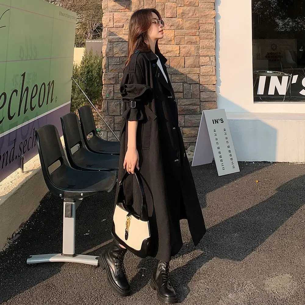Black Trench Women British Style Buttons Drawstring Streetwear Fashion OL Casual Autumn Coats Warm Temperament Pockets DesignT251226