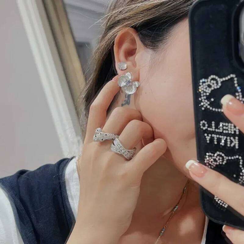 Fresh moth orchid Flower Purple Crystal earrings for women Light Luxury Exquisite wire drawing earings stud Romantic Jewelry 25H1226