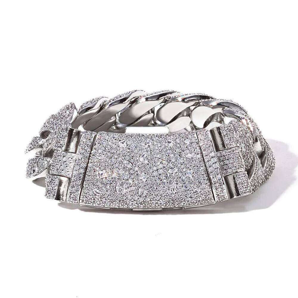 jewelry Hip Hop Jewelry 22mm Miami Cuban Bracelet Fully Iced Out Mixed-cut Round and Irregular-shaped Diamonds Chain