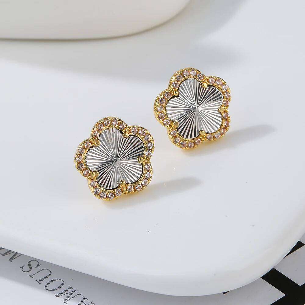 Exquisite High Quality Plant Flowers Geometric Five Leaf Petals Women Luxury Earrings Shiny Bridal Lovely Gift 25H1226