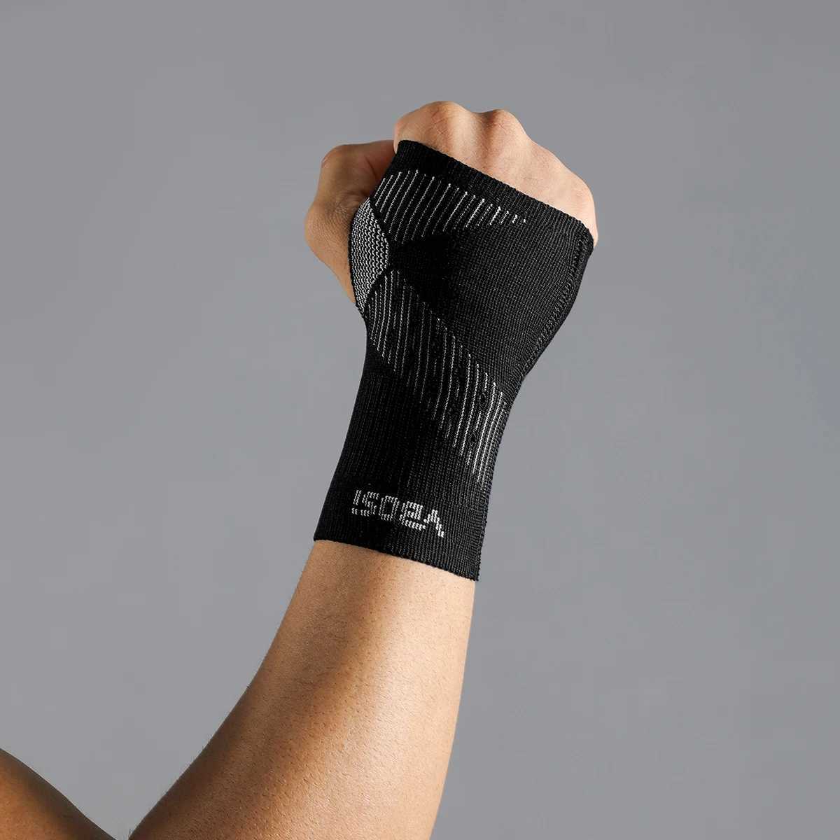 VBOSi 1 Piece Compression Elastic Breathable Wrist Support Palm Sleeve for Sports Training and Daily Wear M251226