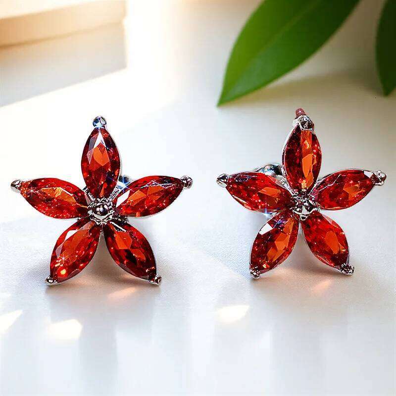 Rainbow Crystal Cute Star Flower Small Stud Earrings For Women Classic Silver Color Versatile Earring Female Daily Party Jewelry 25H1226