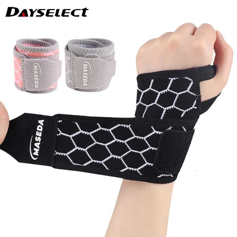 1Pcs Wrist Guard Light Thin Breathable Adjustable Exercise Pressurization Fix Wrist Protective Gear Gym Badminton Yoga Men Women M251226
