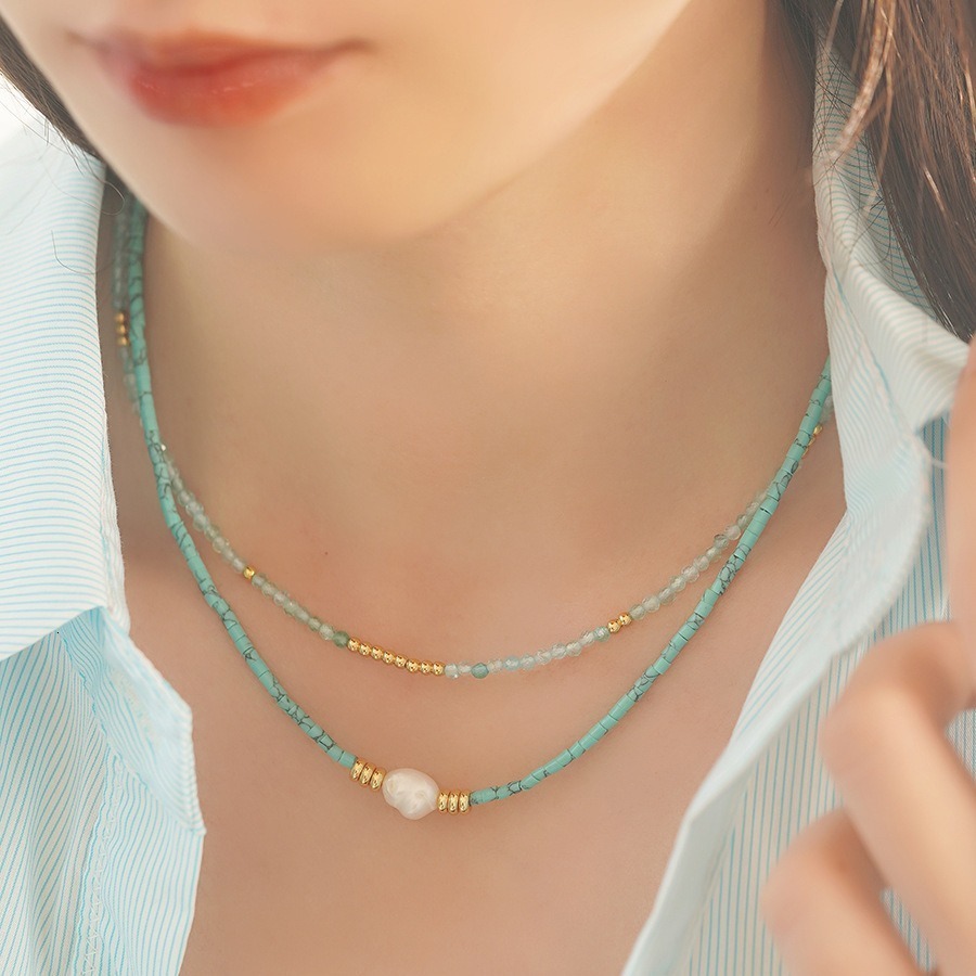 Bohemian olive green double-layer necklace for women natural freshwater pearl fashion chain Christmas gift green natural stone necklace 241021