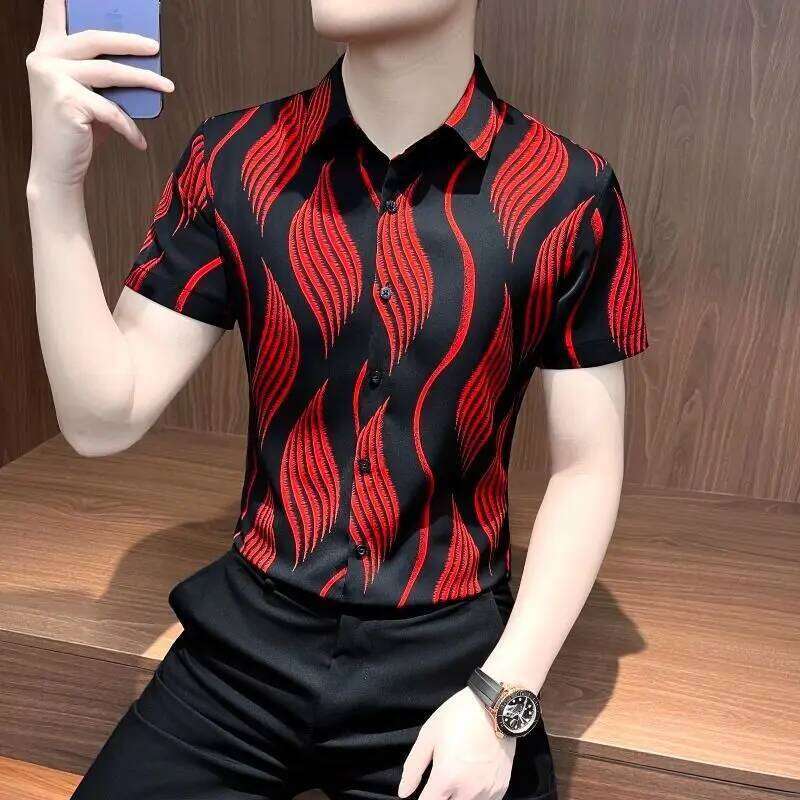Handsome Men's Short-Sleeved Summer New Hawaiian Seaside Versatile Floral Shirt