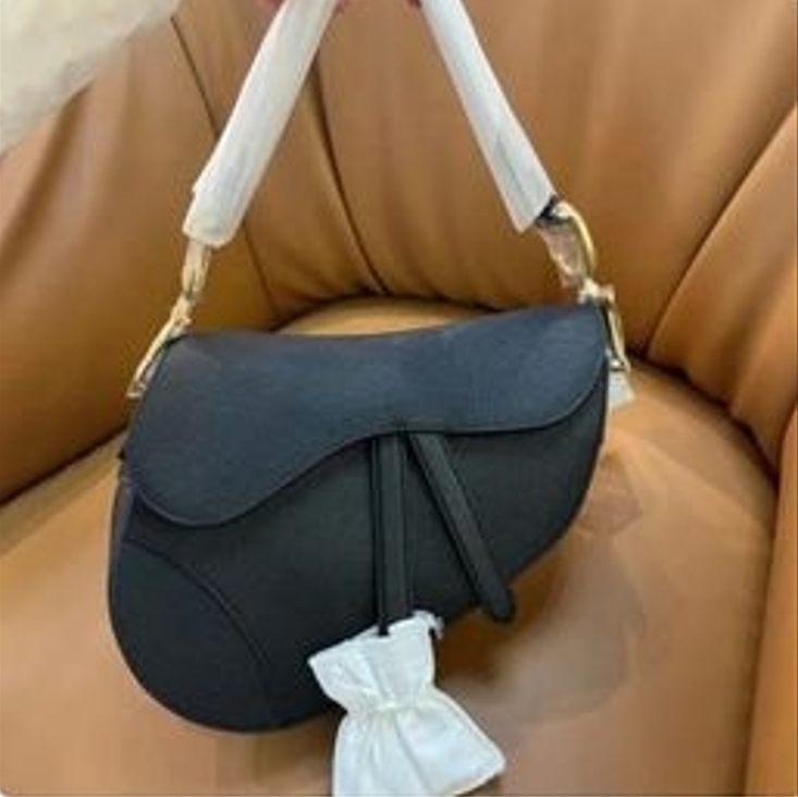 2025 hot Shoulder Purse Handbag Fashion Crossbody Black Saddle Designer Women Daily Hundreds Tote Bag 7866