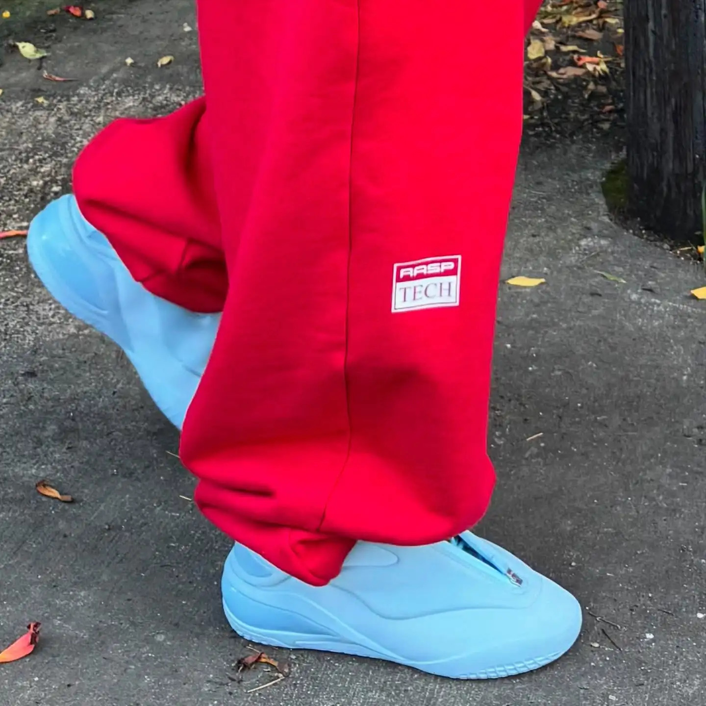 Harajuku Street Hip Hop Y2K Retro Sweatpants Camo Pattern Print Streetwear Men Unisex Casual Red Loose Pants Clothing 251226