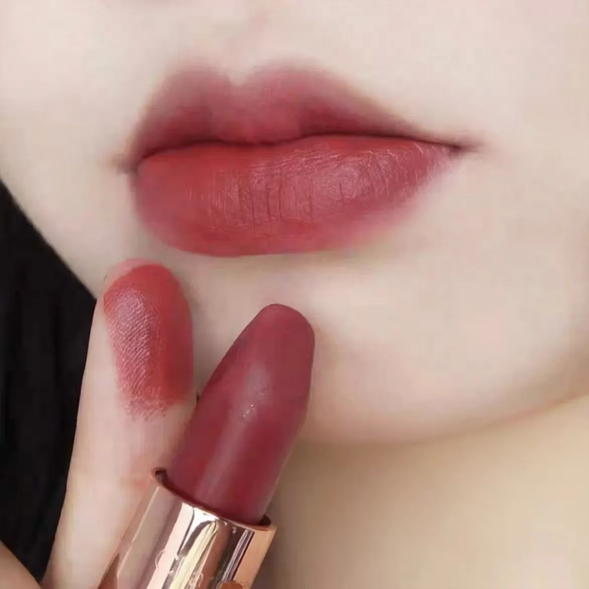 Makeup Matte Lipstick Walk No Shame PILLOW TALK MEDIUM GRACEFULLY PINK Lipsticks Modern Matte Long Lasting Lipsticks 3.5g Cosmetics