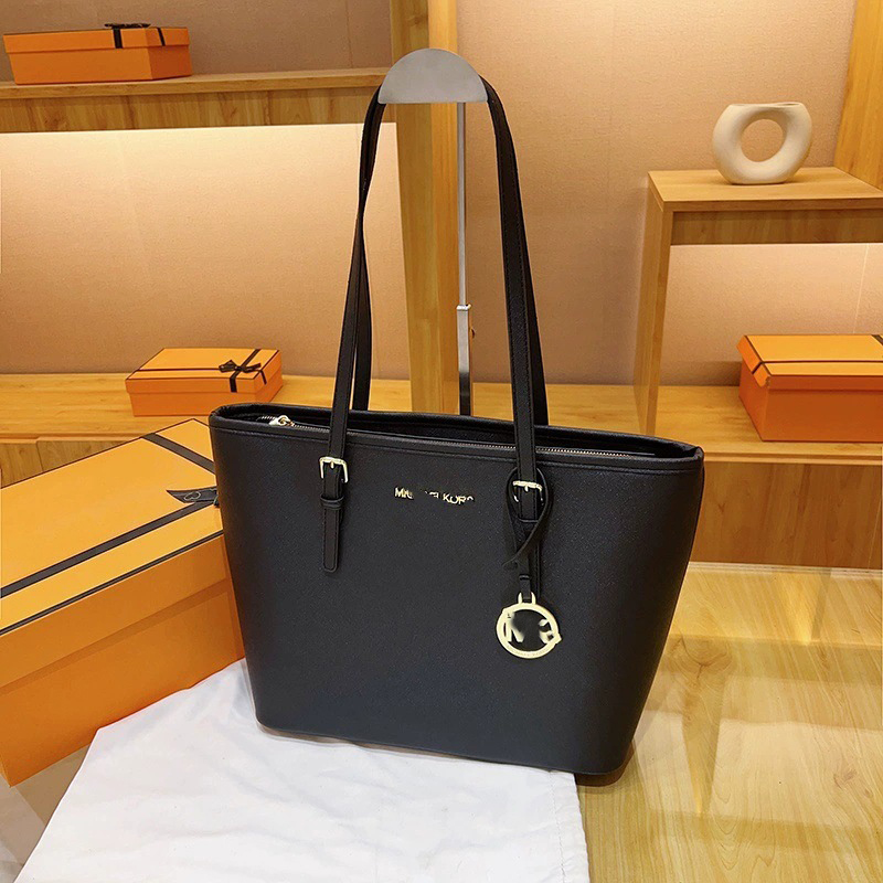 Popular Designers Womens Retro Handbags Large Capacity Solid Colors Shoulder Bag Leather Messenger Tote Clutch Shopping Bags Zippers Hobo Ladies Bags