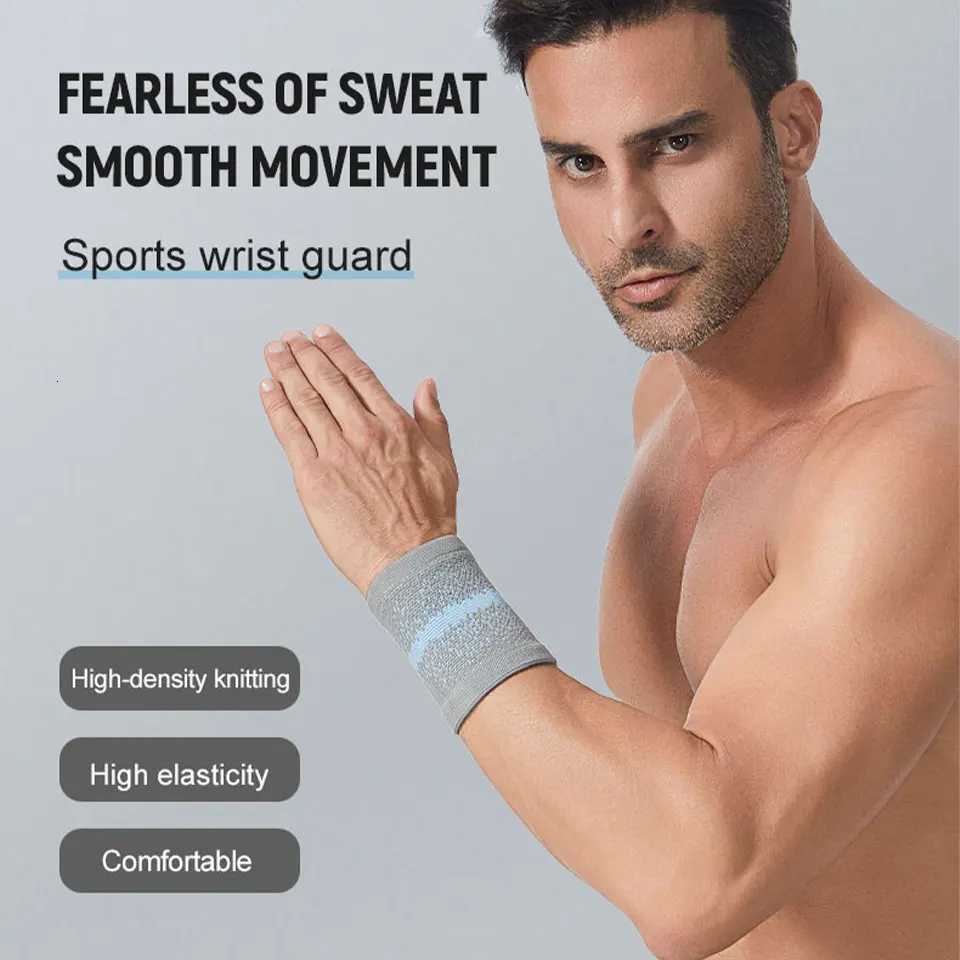 1/2Pcs Wrist Support Sweat-Absorbing Breathable Sports Wrist Guard Running Cycling Yoga Badminton Wrist Protection Men Women M251226