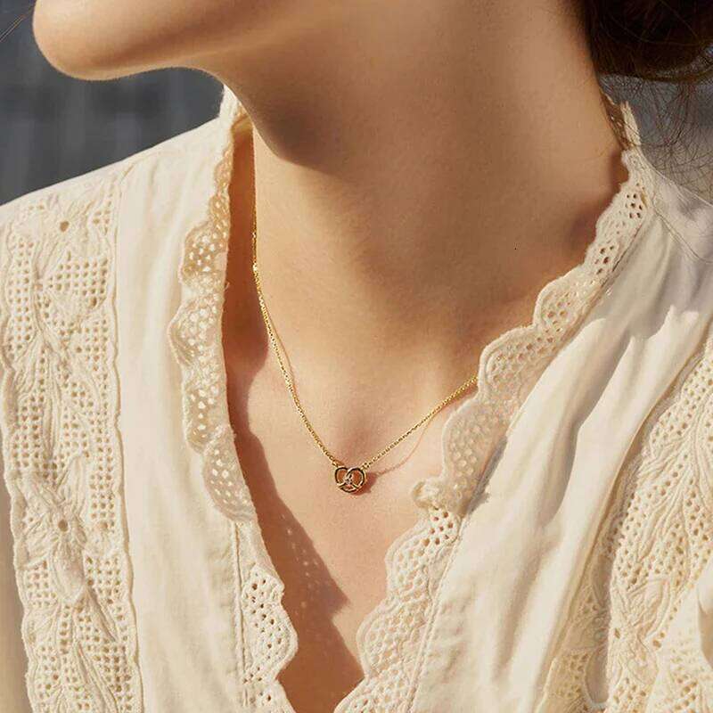 Huitan Chic Design Female Love Necklace Gold Color O Chain Exquisite Neck Accessories for Women Daily Fashion Versatile Jewelry