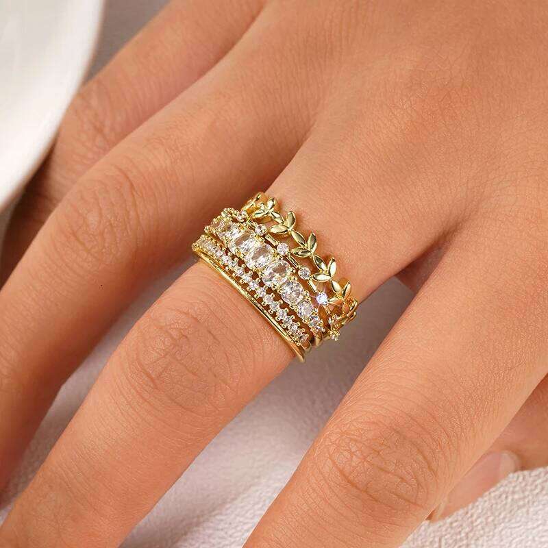 Huitan Statement 5Pcs Rings for Women Detachable Wear Lady Jewelry Set Silver Color/Gold Color Luxury Female Finger Accessories
