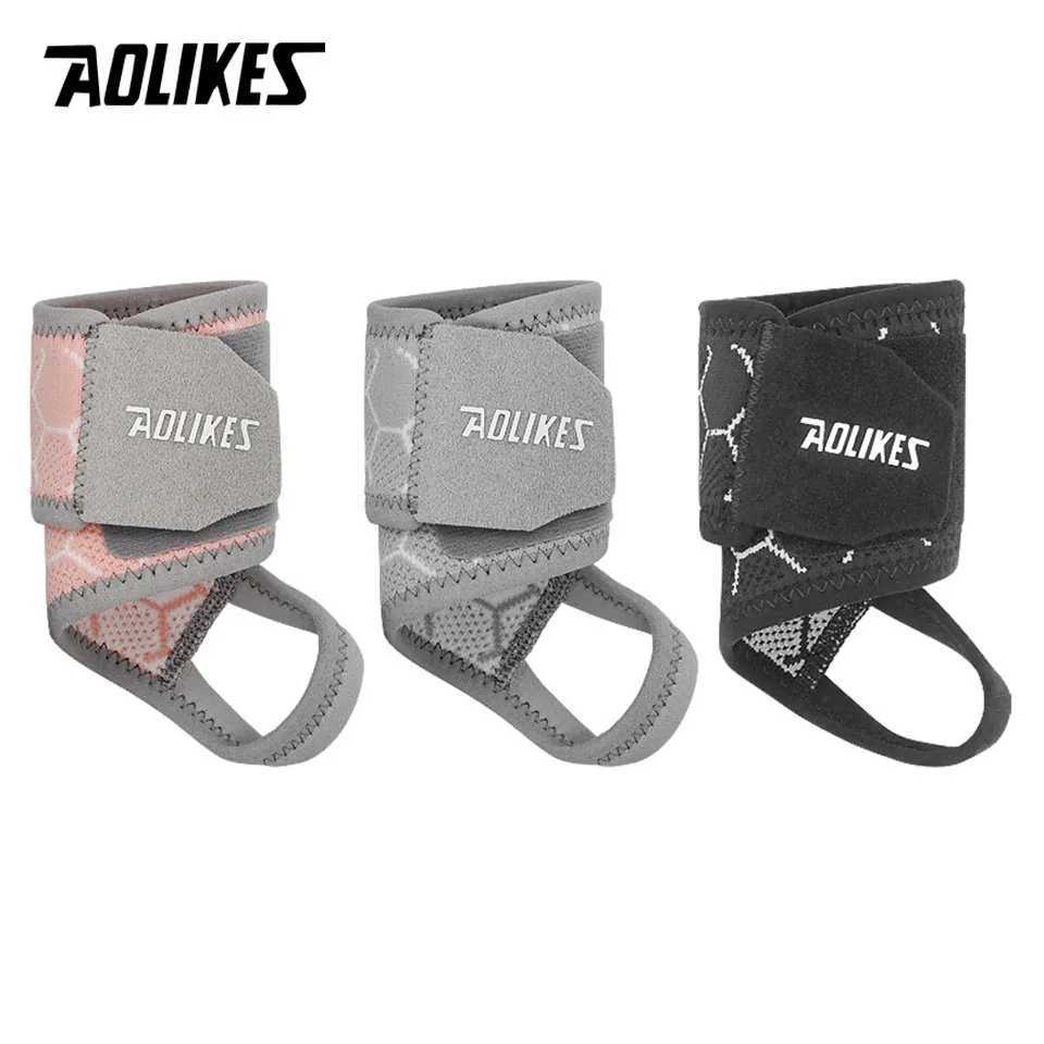 AOLIKES 1PCS New Wrist Brace for Carpal Tunnel Relief Light Support - Compression Wrist SupportWrist Guards Fit Right Left Hand M251226