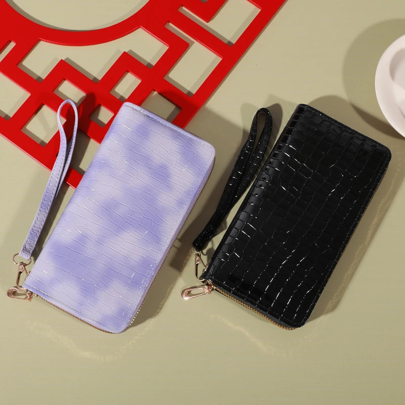 Classic Wallet Large Capacity Clutch Purse With Zipper Card Holder With 8 Slots And Multiple Compartments Elegant Hand Clutch 251225