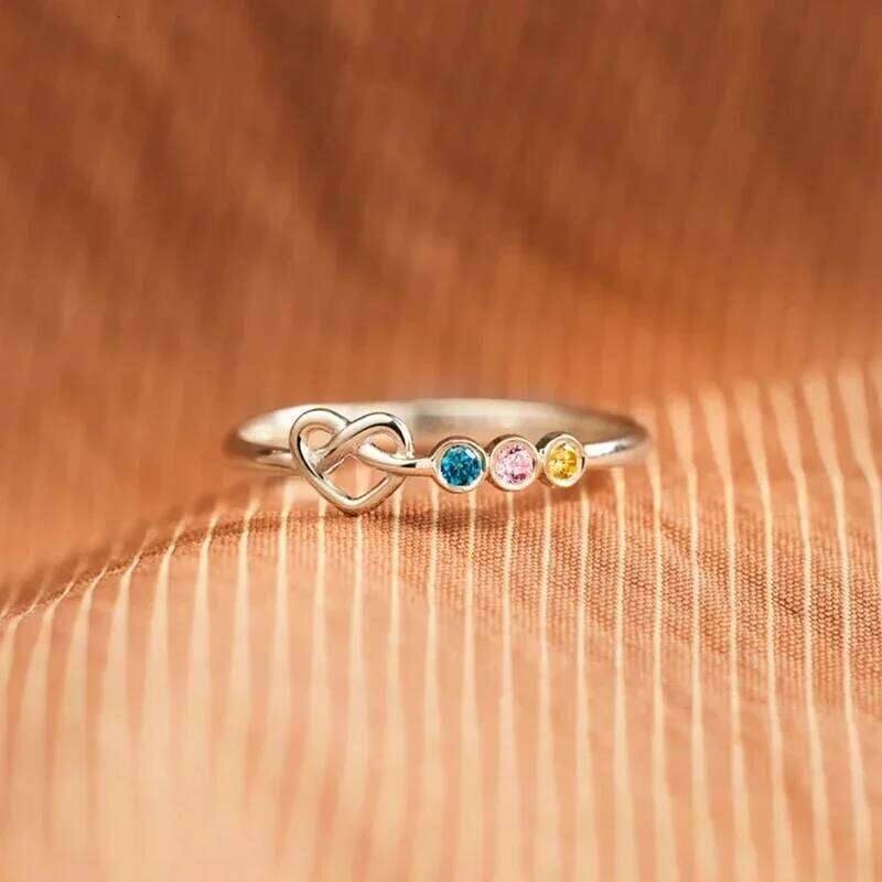 Huitan Chic Love for Women Exquisite Colorful CZ Silver Color Thin Rings Daily Wear Statement Jewelry Fancy Gift
