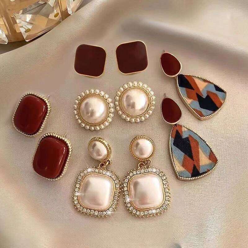 Retro Wine Red Heart Pearl Stud for Women Charm Geometric Square Korea Earring Wedding Bride Jewelry Accessories Gift 25H1226