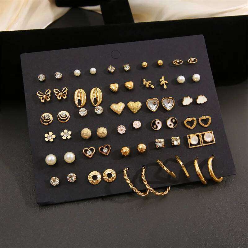 40Pcs/Set Gold Color Earring Set Vintage Butterfly Heart Pearl Crystal Stud Earrings for Women Korean 2024 Brincos Jewelry Gift 25H1226
