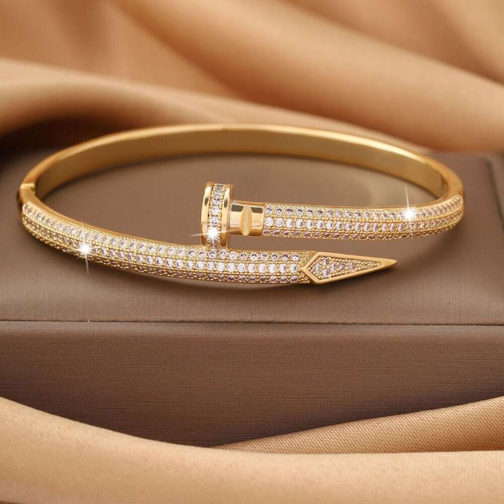 Fashion High-End Bracelet Wristband Light Luxury Elegant Jewelry