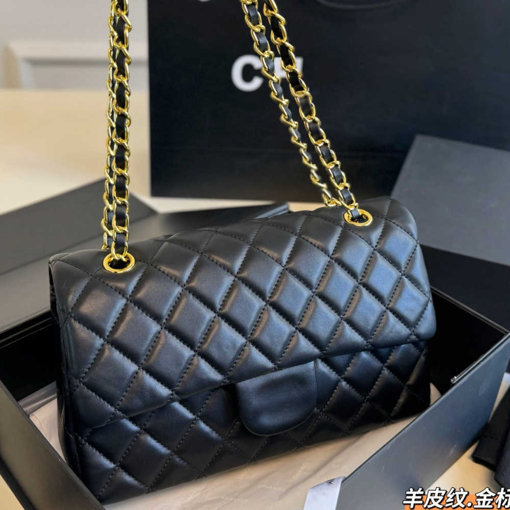 cc bag iridescent pink pearl of classical luxury designers chain cf Crossbody bag with silver metal hardware double flap Luxurys shoulder handbag more pocket 25 cm