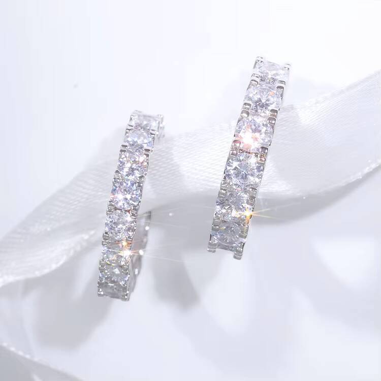 Yu Ying 925 Silver Yellow Classic Prong Setting VVS Round/Emerald/Round Moissanite Diamond Eternity Band Ring for Women