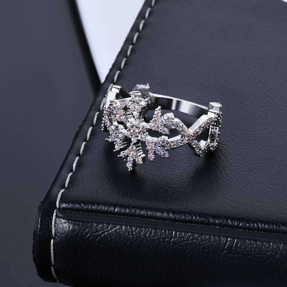 Winter Iced out Snowflakes Christmas Rings Sets Women's Fashion Jewelry for Anniversaries & Holidays