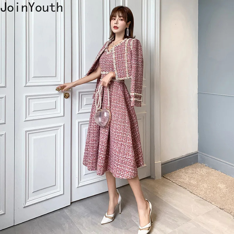 Elegant Suit Womens Clothing 2 Piece Sets Oneck Cropped Coat Slim Waist Aline Pleated Sing Dress Outfits Thicked Tweed Set 251211