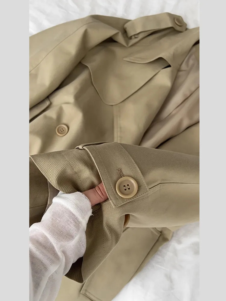 Autumn Lace Up Trench Coat Women Apricot Loose Large Lapel Long Sleeves Short Windbreaker Chic High Street Lady Outerwear 251222