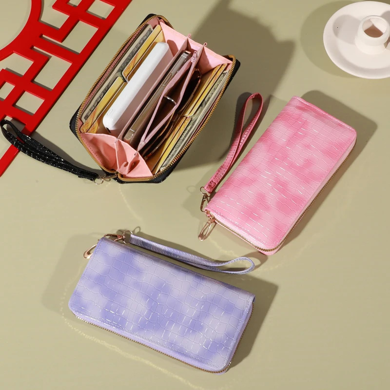 Classic Wallet Large Capacity Clutch Purse With Zipper Card Holder With 8 Slots And Multiple Compartments Elegant Hand Clutch 251225