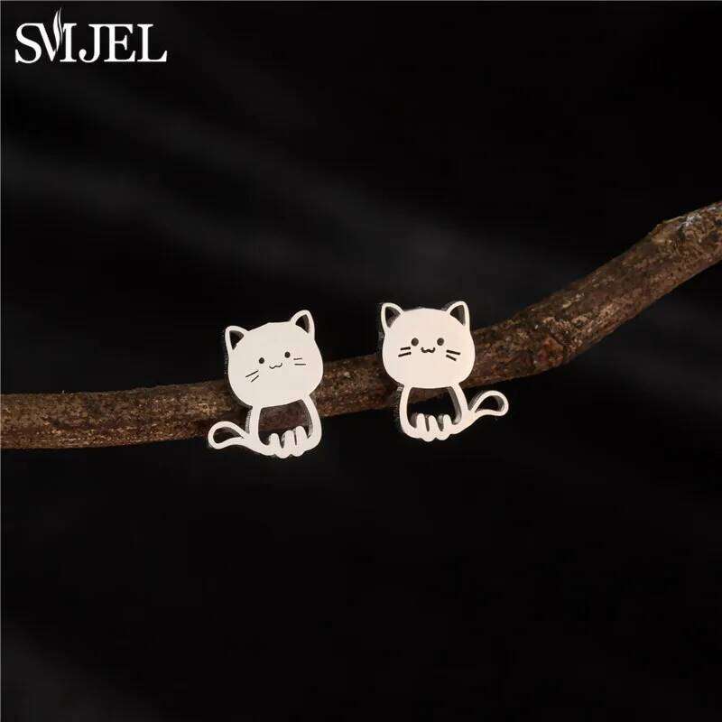 2025 New Funny Happy Kitty Stud Earrings for Girls Fashion Cute Animal Cat Earings Silver Color Kitten Jewelry 25H1226