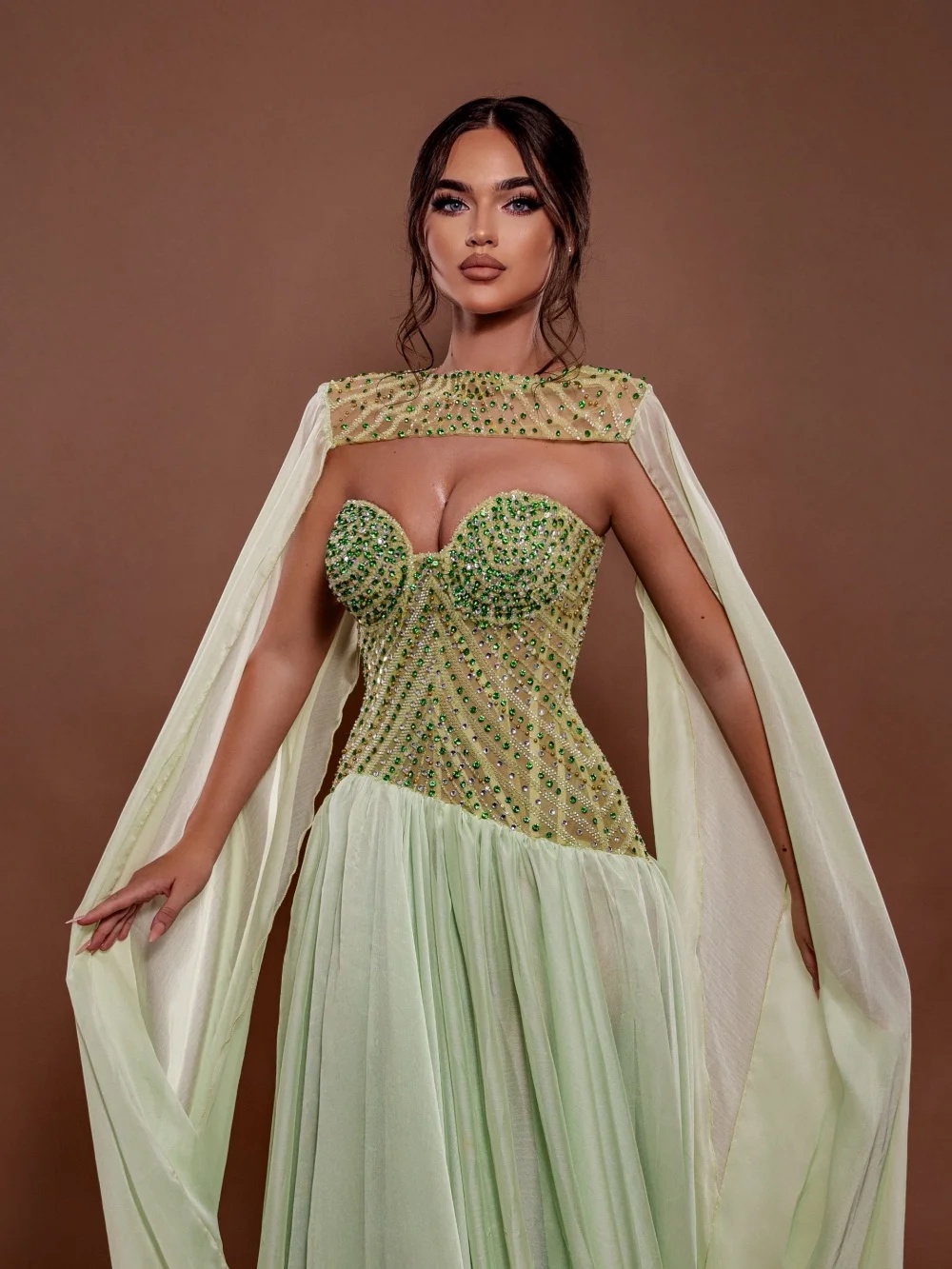 Stylish Evening Dresses Strapless Rhinestone Prom Dress with Cape A Line Sleeveless Customized Party Gowns Vestidos De Noche Plus Size