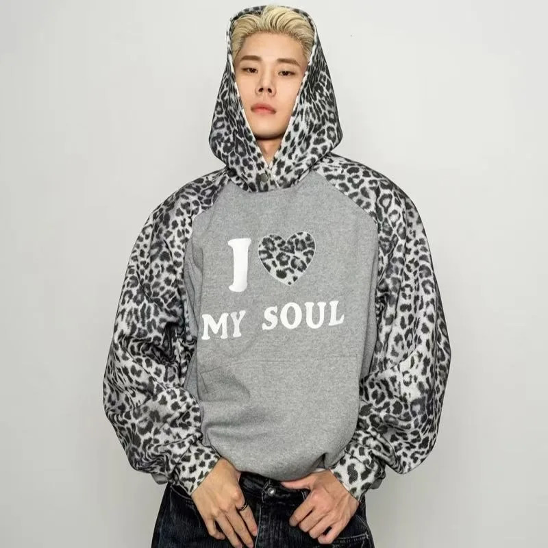 Streetwear leopard print collision color love letter men hoodie Y2K high street goth top casual pullover couple loose sweatshirt 251222